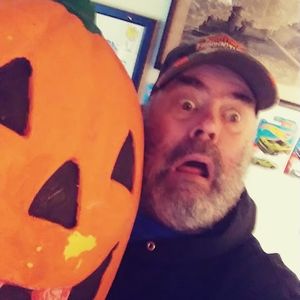 Meet your Posher, Stephen